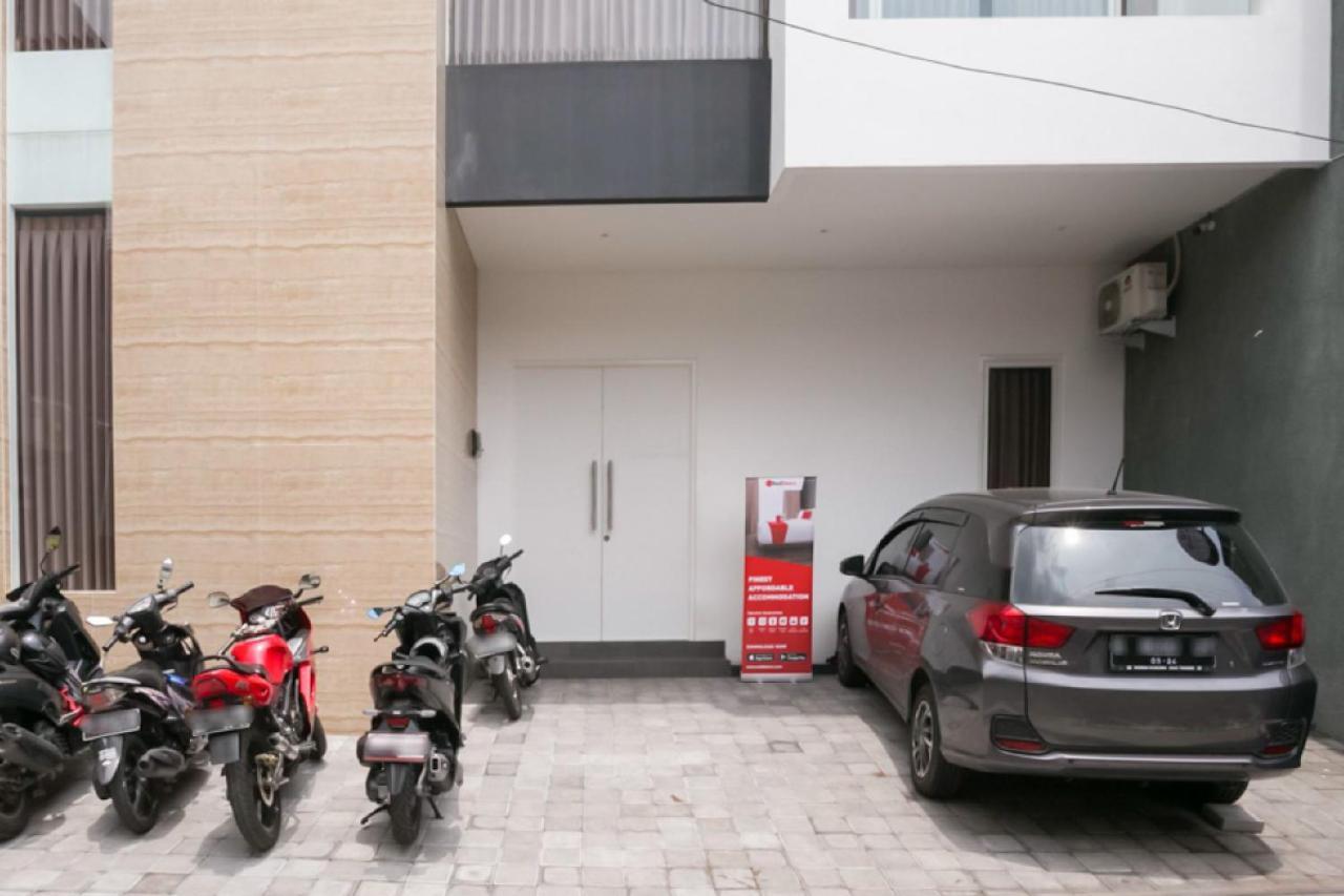 Reddoorz Syariah Near Lapangan Pancasila Simpang Lima Semarang Exterior foto